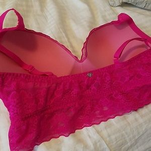 Victoria's secret hot pink fusia bra